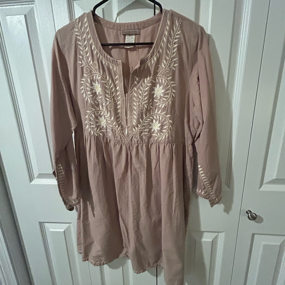 Boutique dress - tan